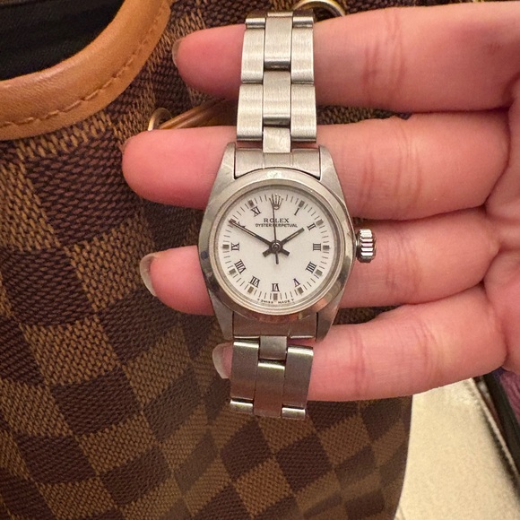 Rolex Accessories - Rolex Silver Timepiece with White Face Ladies Rolex 24mm date just